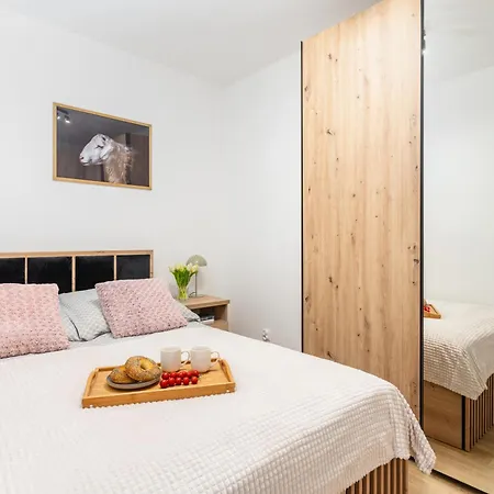 Апартаменты Wierzbowe 13 - Gory Jezioro Sciezeki Rowerowe Живец